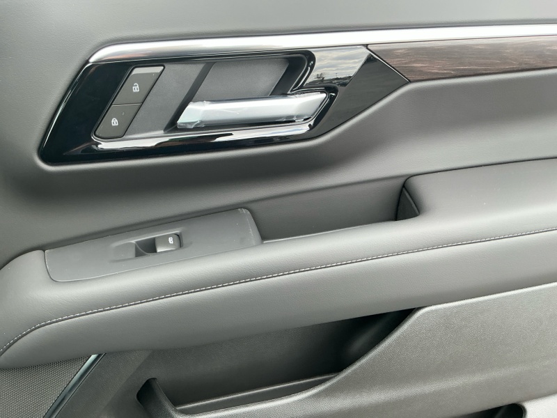 2025 Chevrolet Suburban