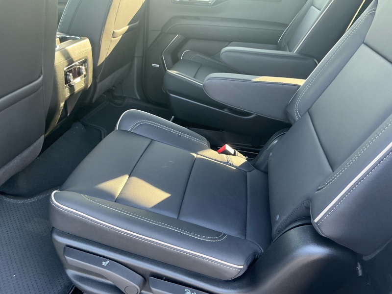 2025 Chevrolet Suburban