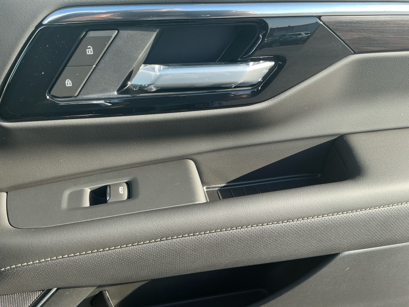 2025 Chevrolet Suburban