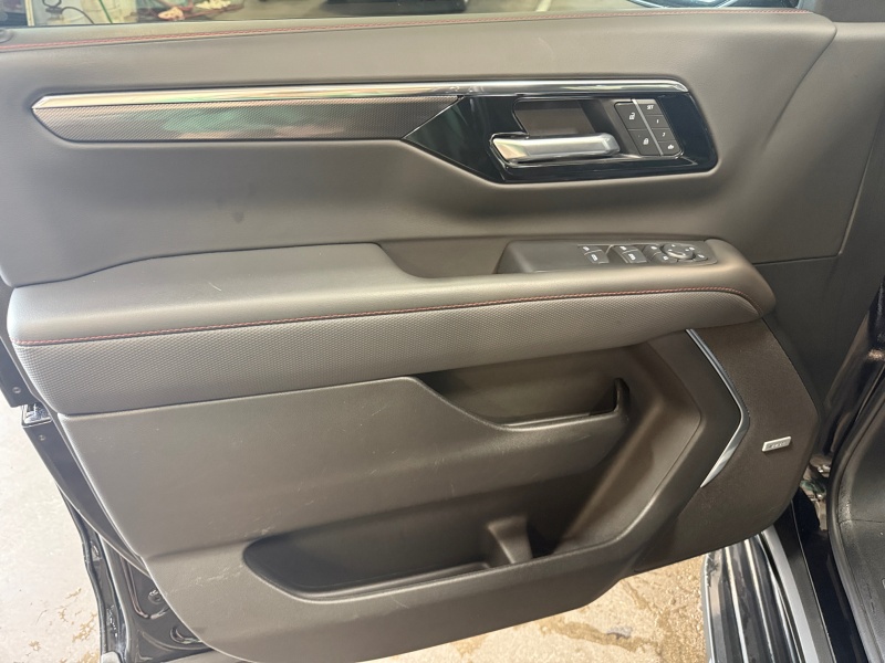 2025 Chevrolet Suburban