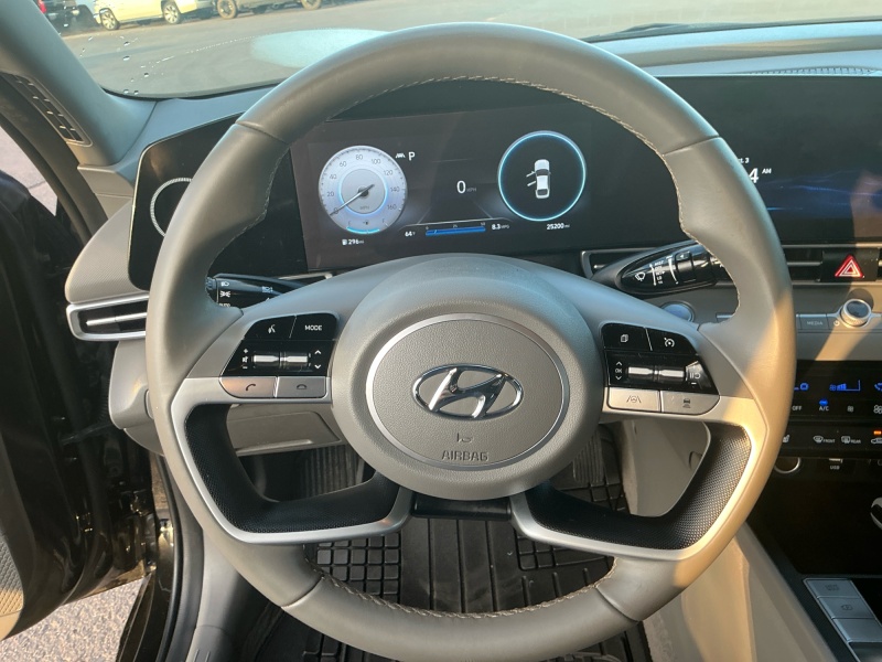2023 Hyundai Elantra
