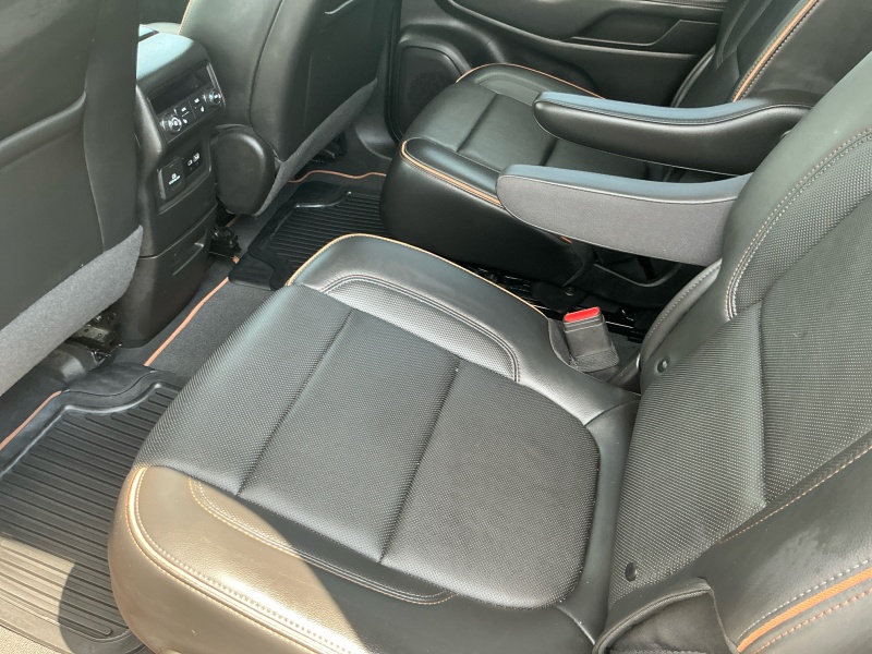 2023 GMC Acadia