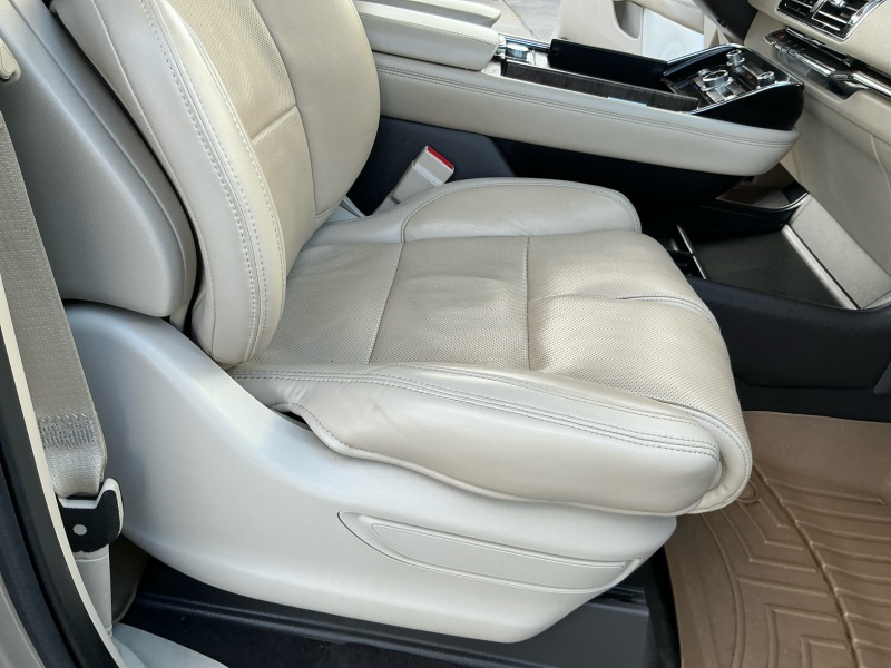 2020 Lincoln Navigator L
