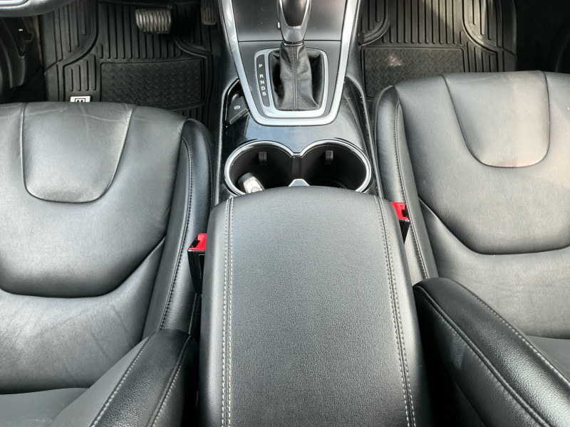 2018 Ford Edge