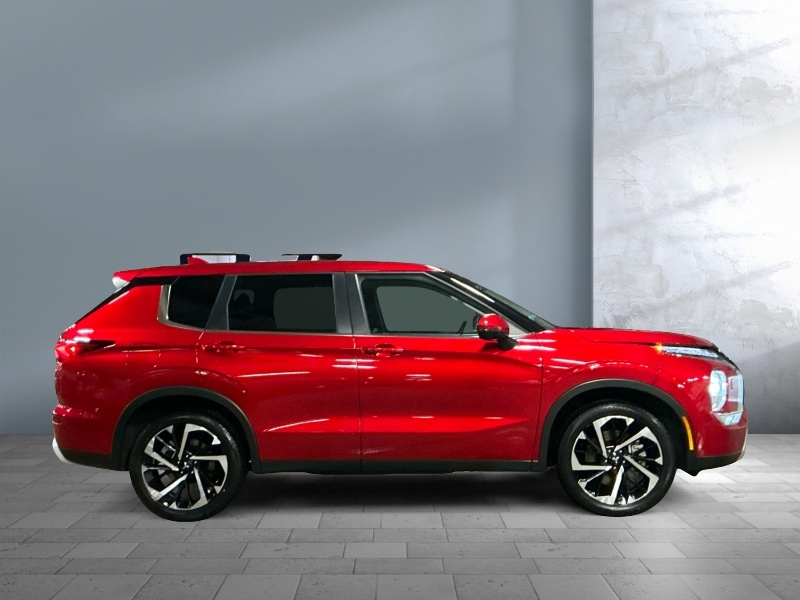 2023 Mitsubishi Outlander