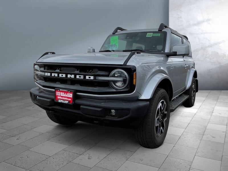 Used 2022 Ford Bronco Outer Banks Crossovers