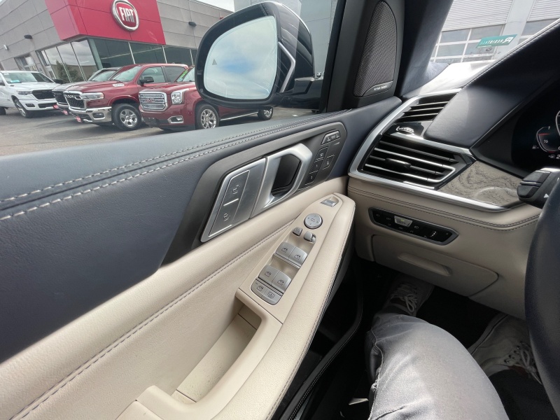 2019 BMW X7