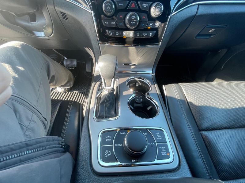 2020 Jeep Grand Cherokee