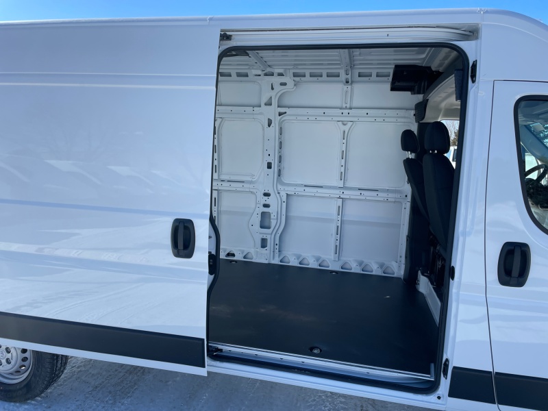 2025 Ram ProMaster Cargo Van