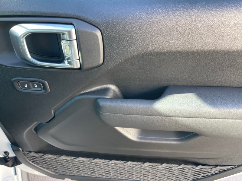 2025 Jeep Gladiator