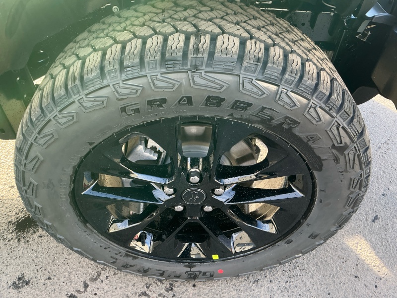 2025 Jeep Gladiator