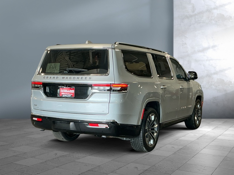 2022 Jeep Grand Wagoneer