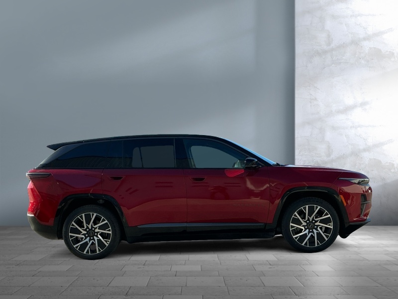 2025 Jeep Wagoneer S