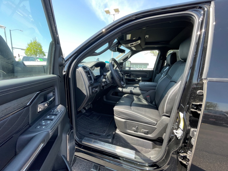 2025 Ram 2500
