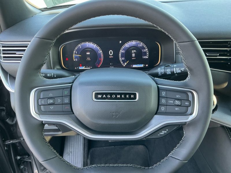 2025 Jeep Wagoneer L