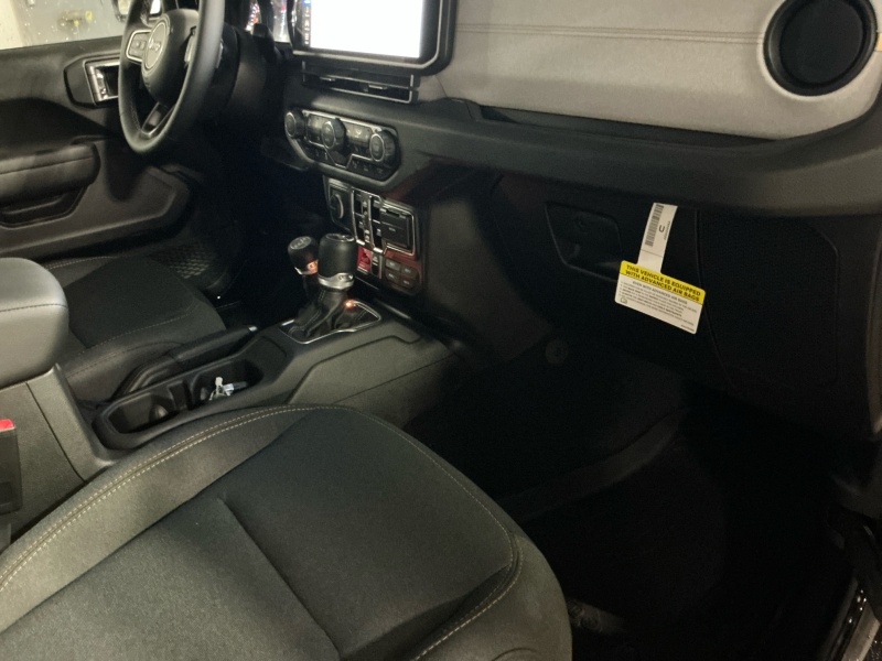 2025 Jeep Wrangler