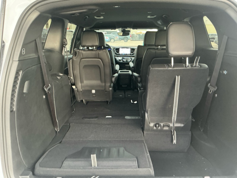 2025 Chrysler Pacifica