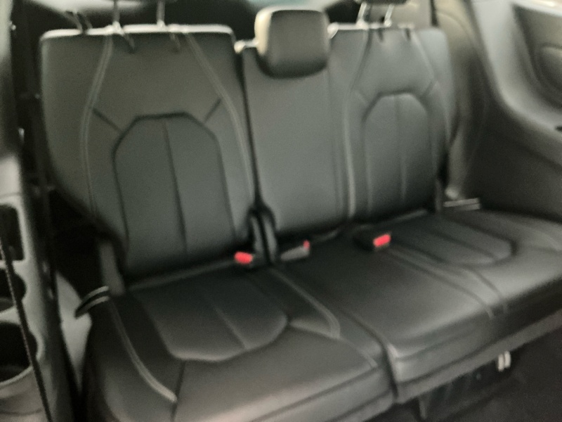 2025 Chrysler Pacifica