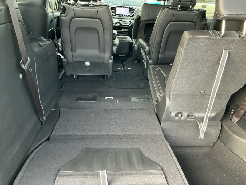 2026 Chrysler Voyager