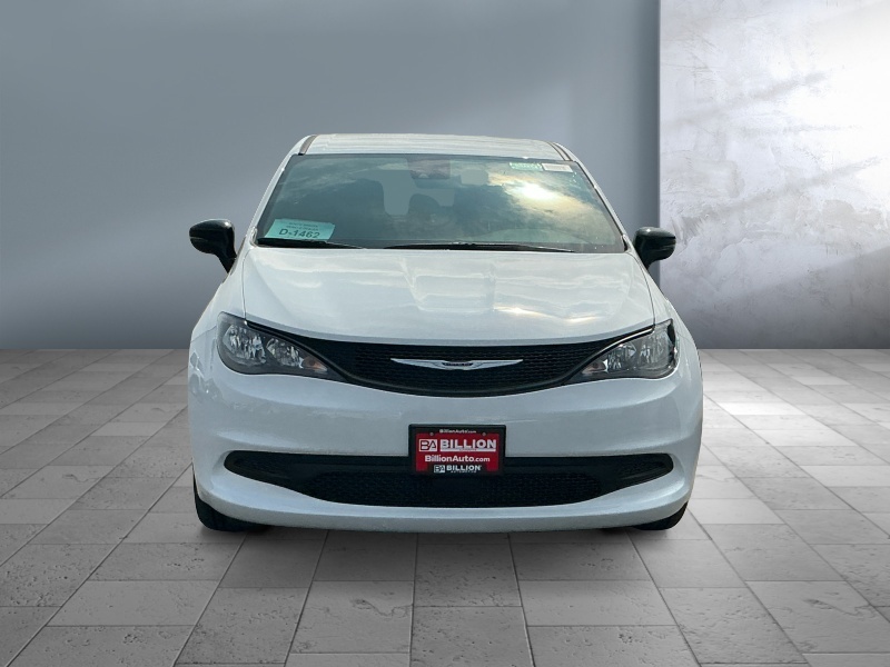 2026 Chrysler Voyager