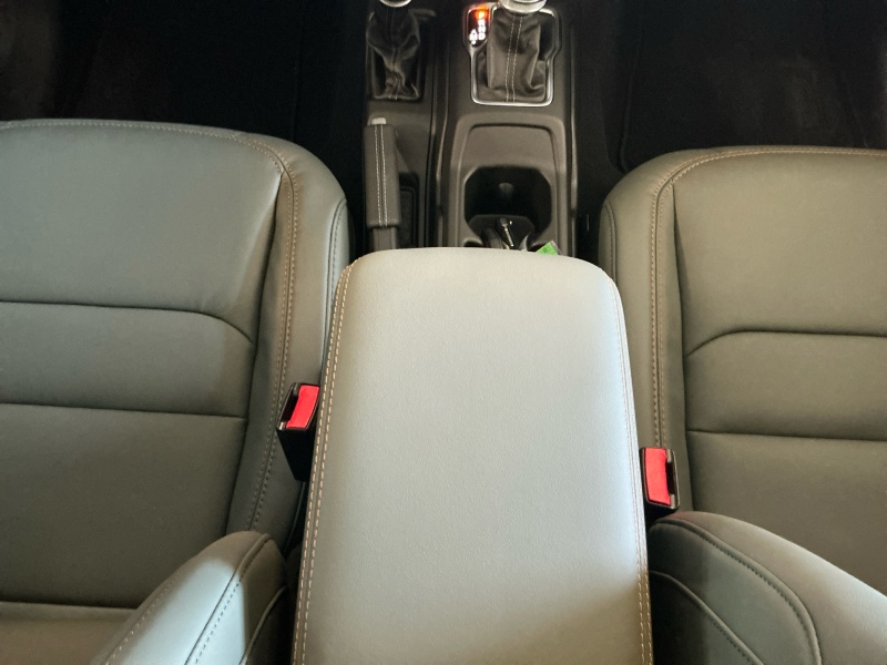 2025 Jeep Gladiator
