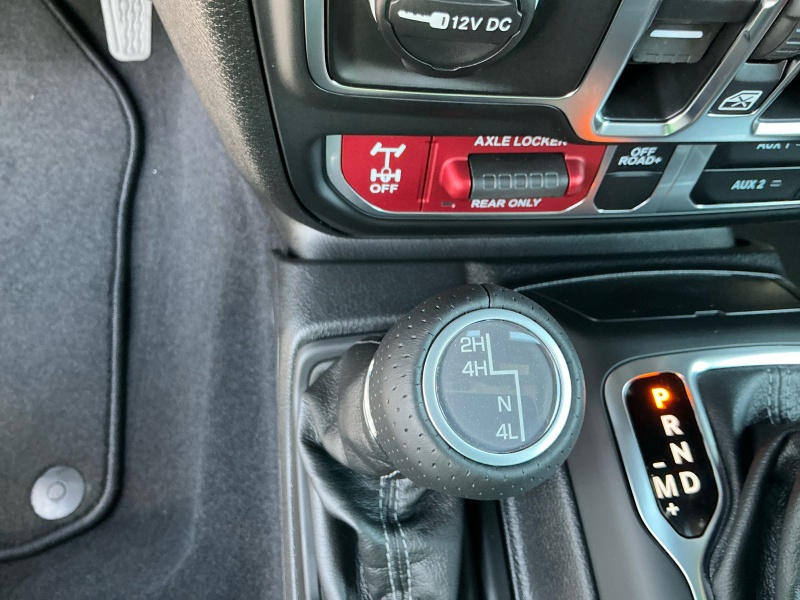 2025 Jeep Gladiator