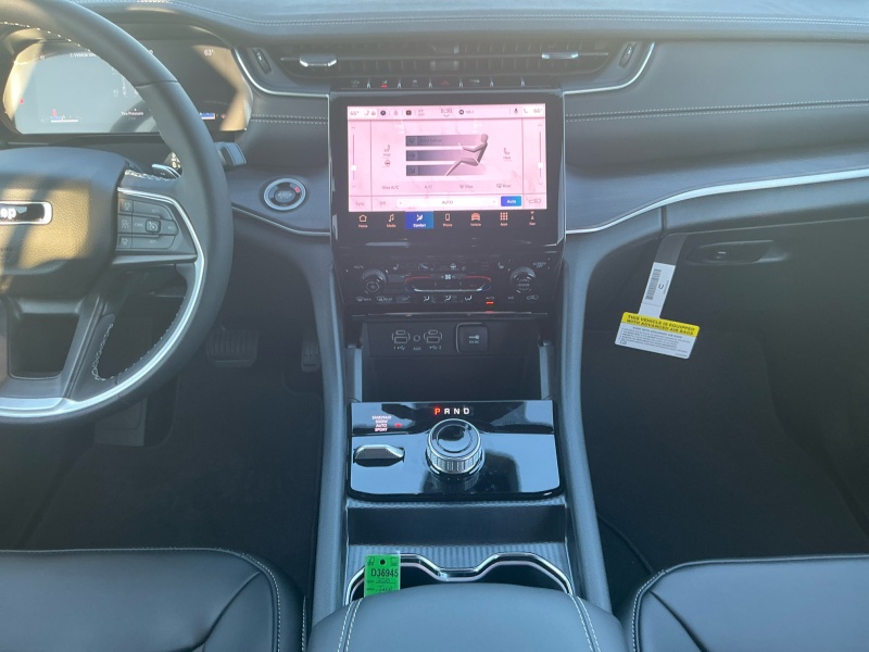 2025 Jeep Grand Cherokee