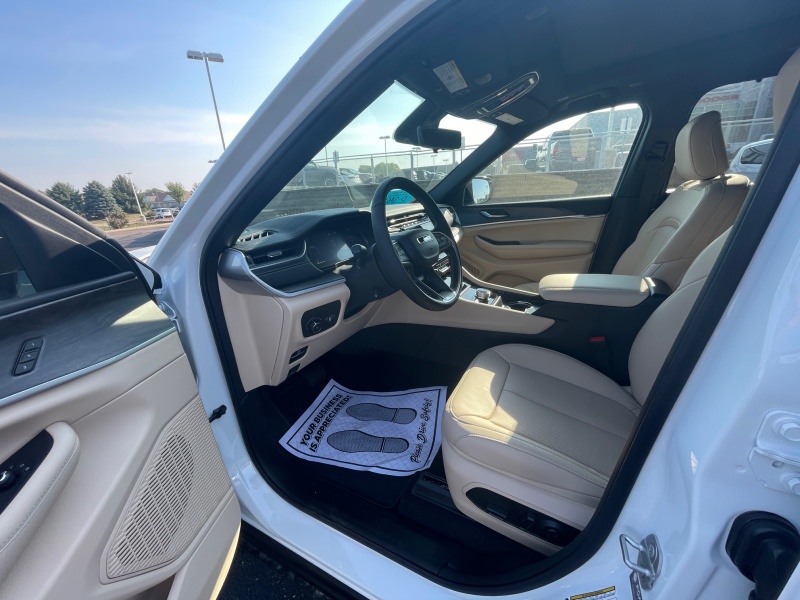 2025 Jeep Grand Cherokee L