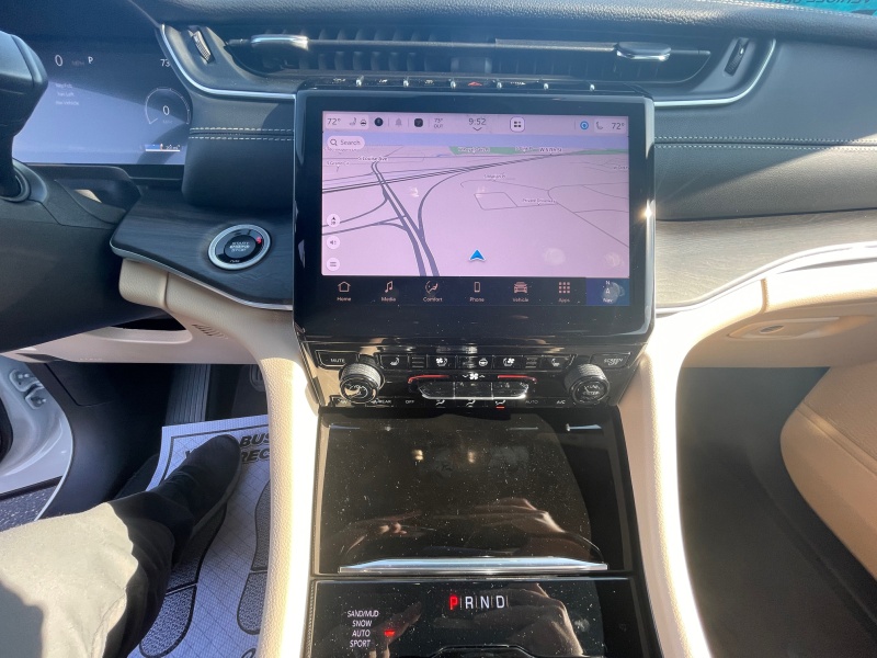 2025 Jeep Grand Cherokee L