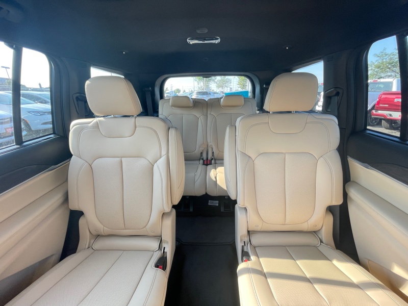 2025 Jeep Grand Cherokee L