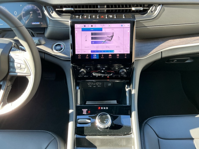 2025 Jeep Grand Cherokee L