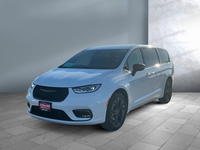 2026 Chrysler Pacifica