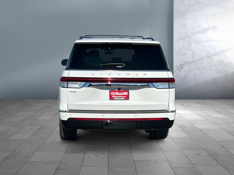 2022 Lincoln Navigator