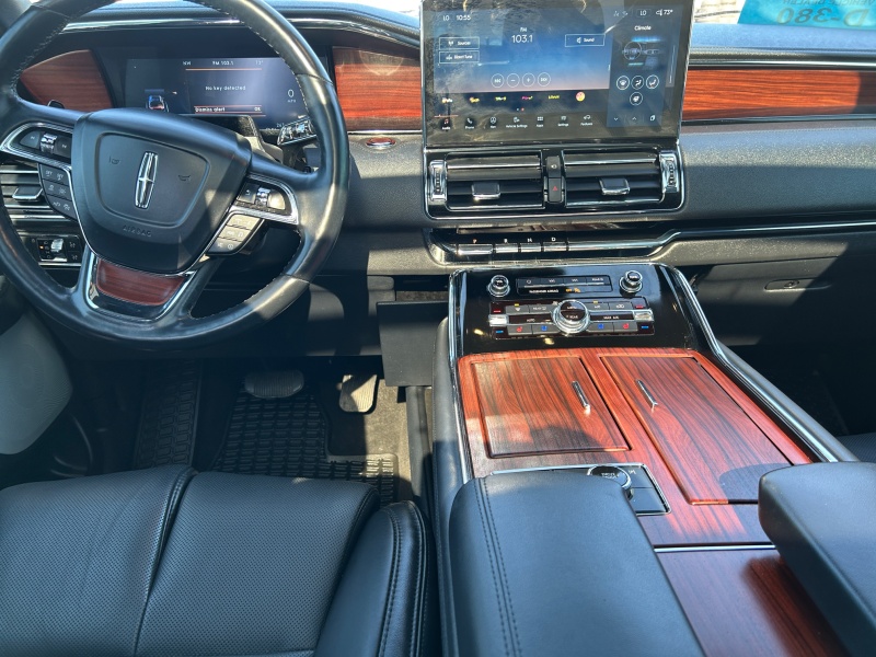 2022 Lincoln Navigator