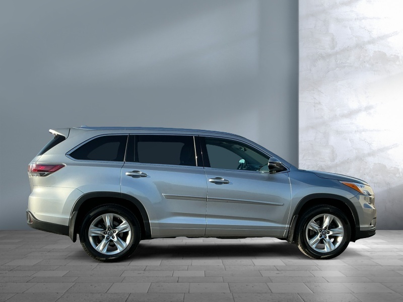 2016 Toyota Highlander