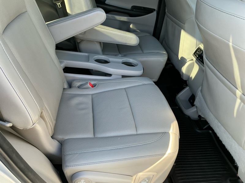 2016 Toyota Highlander