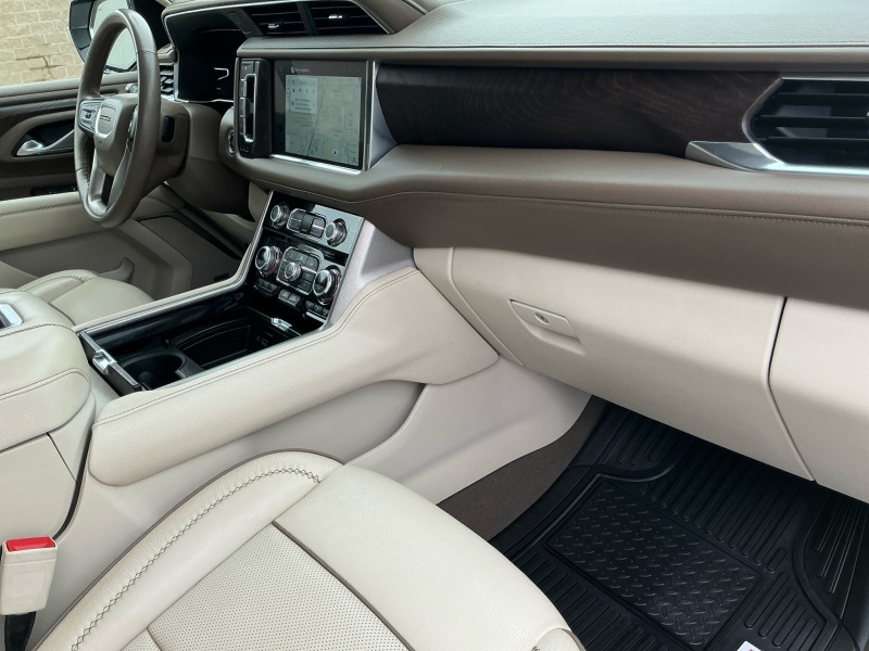 2023 GMC Yukon XL