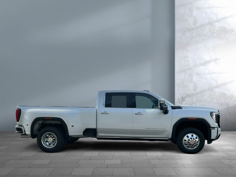 2025 GMC Sierra 3500HD