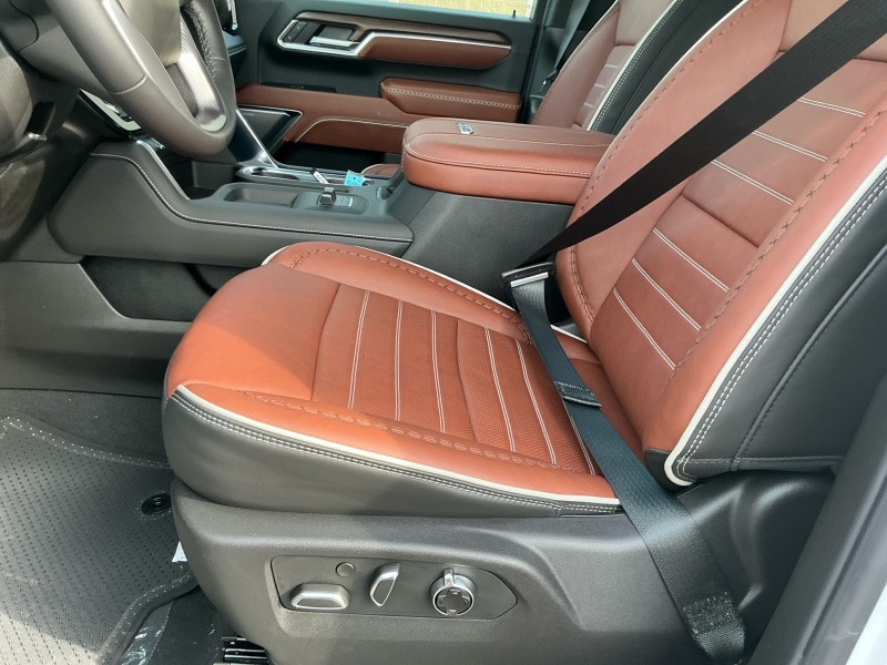 2025 GMC Sierra 3500HD