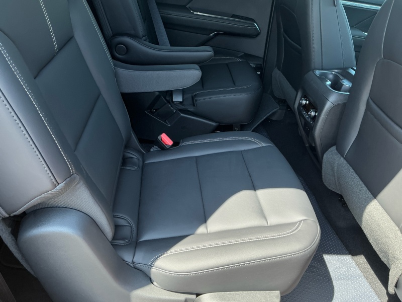 2025 GMC Acadia