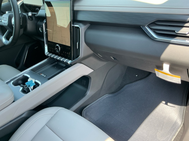 2025 GMC Acadia