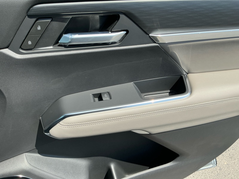 2025 GMC Acadia