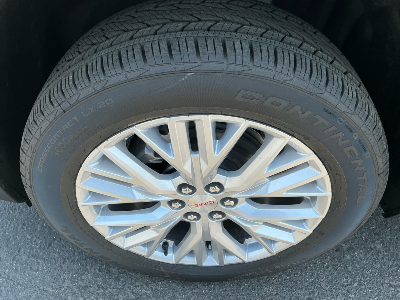 2025 GMC Acadia