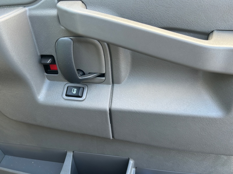 2025 GMC Savana Commercial Cutaway