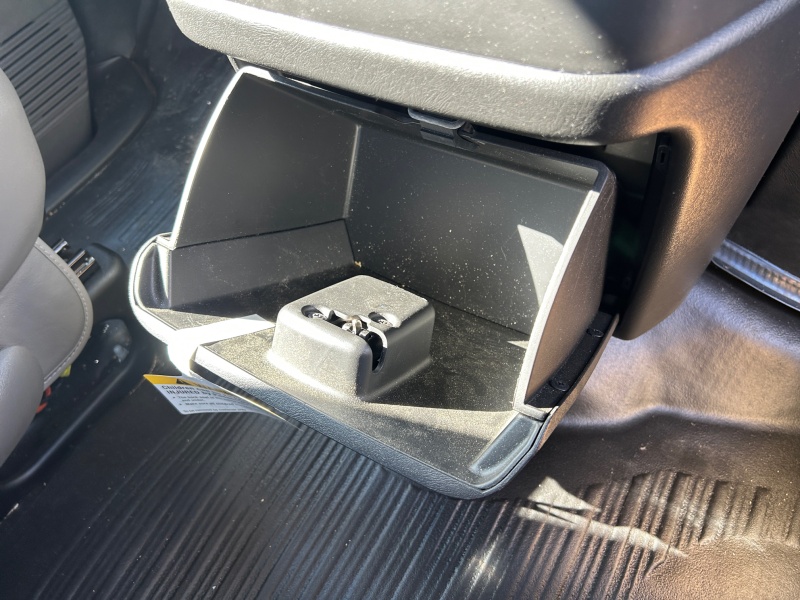 2025 GMC Savana Commercial Cutaway