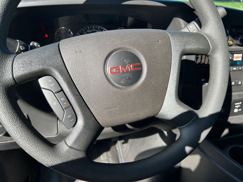 2025 GMC Savana Commercial Cutaway