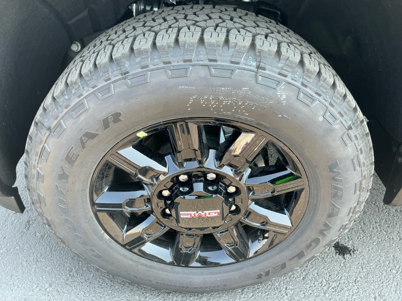 2025 GMC Sierra 3500HD