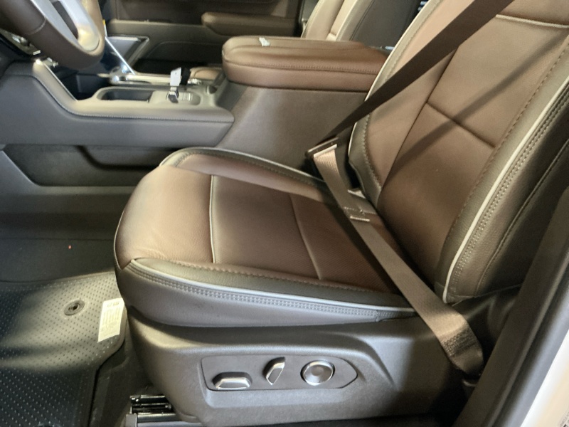 2025 GMC Sierra 3500HD