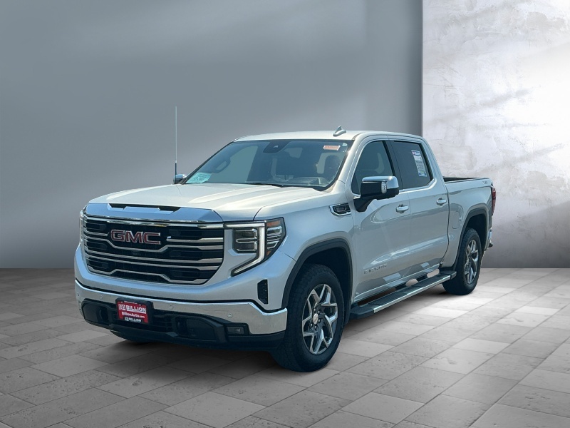 Used 2022 GMC Sierra 1500 SLT Trucks