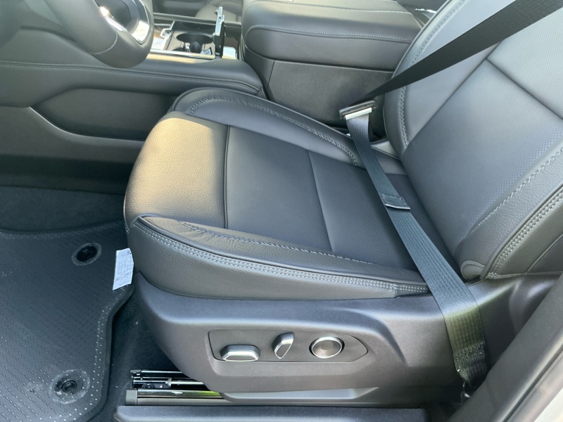 2025 GMC Yukon XL